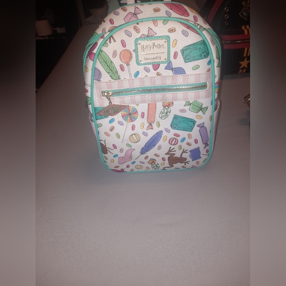 honeydukes loungefly bag like new - Picture 1 of 2